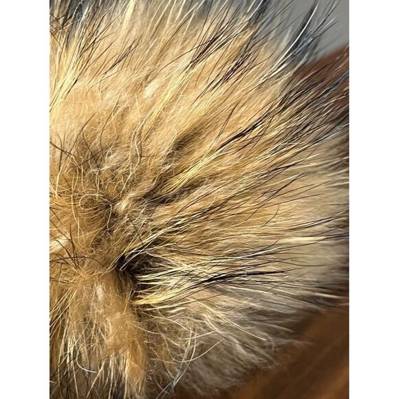 Women Hat Metallic Gold Knit Fur Pom Beanie Winter Cuffed Cap Fall Stretch 80s - Picture 4 of 6